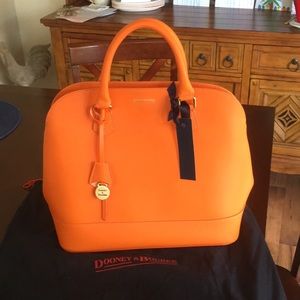 NWOT Dooney & Bourke Bag